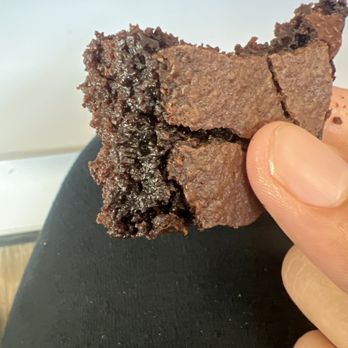 Cinnaholic - idk if yall can see it to but the middle of the brownie wasn't done it was like mud thick - Bakeries Near Me - Vineyard, Utah
