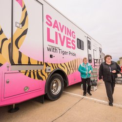 Ellis Fischel Cancer Center - Ellis Fischel mamm van provides women in rural areas access to the same mammography screening services available at Ellis Fiscel.