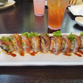 Ginza Sushi Japanese Restaurant - New York Roll - Japanese Near Me - Fullerton, California