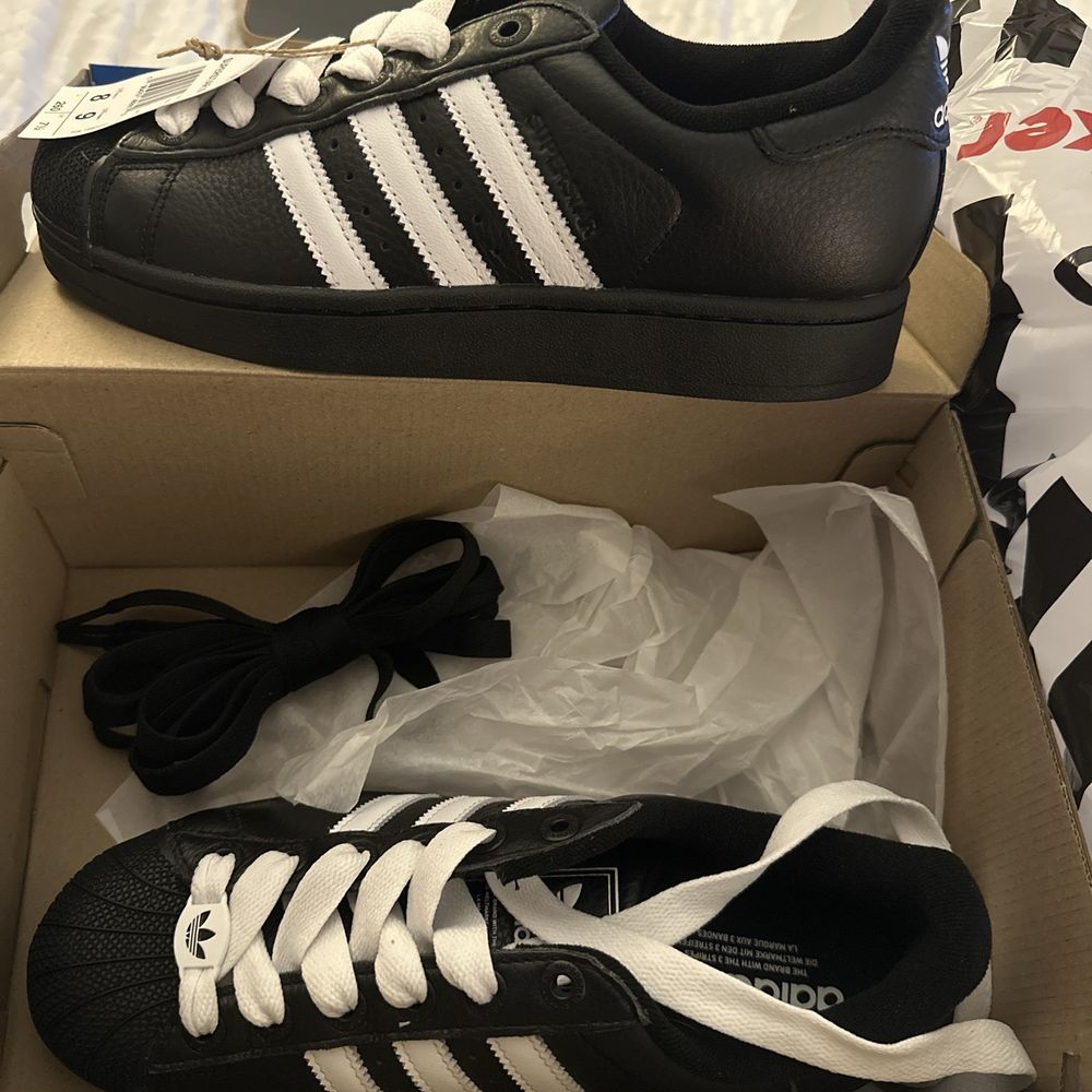 Foot Locker - Shoe Stores Near Me - San Antonio, Texas