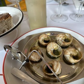 Bouillon Pigalle - French Near Me - Paris, 75 Bouillon Pigalle - French Near Me - Paris, 75