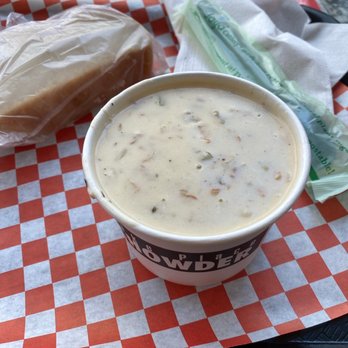 Pike Place Chowder - Pacific Place - Clam chowder with sour dough slice - Seafood Near Me - Seattle, Washington Pike Place Chowder - Pacific Place - Clam chowder with sour dough slice - Seafood Near Me - Seattle, Washington