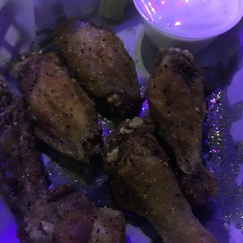 Kazoola Eatery and Entertainment - Wings! - Bars Near Me - Mobile, Alabama