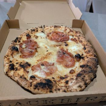 Blackbird Kitchen - Pizza - Italian Near Me - Bozeman, Montana Blackbird Kitchen - Pizza - Italian Near Me - Bozeman, Montana