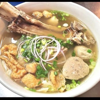 Arkhan Thai Cuisine - a bowl of soup - Asian Fusion Near Me - Green Bay, Wisconsin Arkhan Thai Cuisine - a bowl of soup - Asian Fusion Near Me - Green Bay, Wisconsin