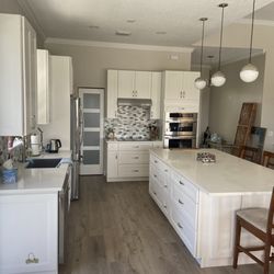 Home Renovations By Jeffrey Scott - Beautiful kitchen with a walk in pantry.