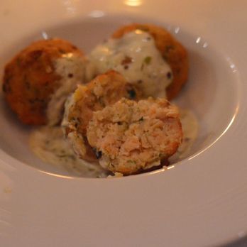 Kellari Taverna - Greek Near Me - New York, New York