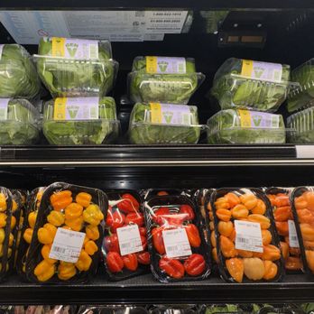 Food Bazaar Supermarket - Food Bazaar Harlem offers Yellow, Red and Orange Fresh Habanero Peppers - Grocery Near Me - New York, New York Food Bazaar Supermarket - Food Bazaar Harlem offers Yellow, Red and Orange Fresh Habanero Peppers - Grocery Near Me - New York, New York