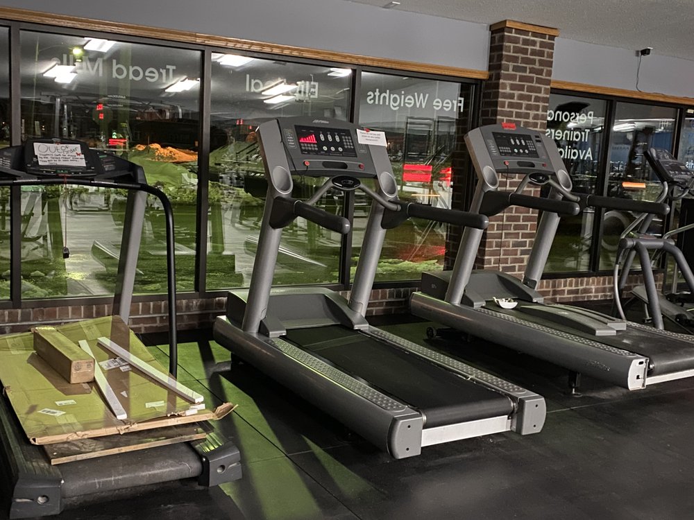 MUSCLE WORKS GYM & FITNESS CENTER Updated October 2024 80 E Taggart