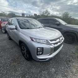 Zoom Motors of Bristol - 2022 Mitsubishi Outlander sport