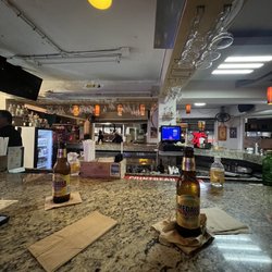 Chido's - Bar area