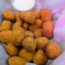 Spartan Pizza - Cheese curds