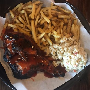 Phil's BBQ - Barbeque Near Me - San Diego, California Phil's BBQ - Barbeque Near Me - San Diego, California