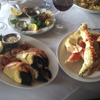 Billy's Stone Crab - Market - Yes yes stone crab and snow crab - Seafood Markets Near Me - Hollywood, Florida Billy's Stone Crab - Market - Yes yes stone crab and snow crab - Seafood Markets Near Me - Hollywood, Florida