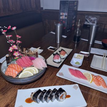 Sake 2 Me Sushi - Japanese Near Me - Tustin, California Sake 2 Me Sushi - Japanese Near Me - Tustin, California
