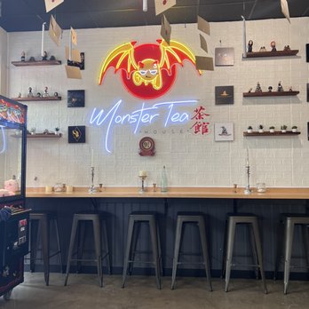 Monster Tea House - Seating area - Bubble Tea Near Me - Lake Oswego, Oregon Monster Tea House - Seating area - Bubble Tea Near Me - Lake Oswego, Oregon