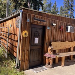 Reed's Sweet Wine - Tasting Room