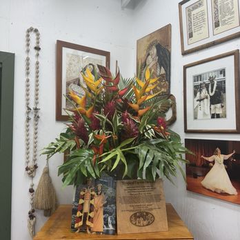 Tropical Farms Macadamia Nut - Specialty Food Near Me - Kaneohe, Hawaii Tropical Farms Macadamia Nut - Specialty Food Near Me - Kaneohe, Hawaii