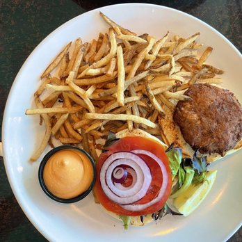 Driftwood Kitchen - CRAB CAKE SAND-WITCH - Southern Near Me - Virginia Beach, Virginia Driftwood Kitchen - CRAB CAKE SAND-WITCH - Southern Near Me - Virginia Beach, Virginia