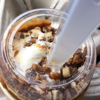McDonald's - Twix Mc Flurry snack size $1.99 - Fast Food Near Me - Gridley, California
