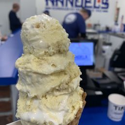 Small banana cream pie on a sugar cone