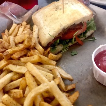The Anchor - Gastropubs Near Me - Wichita, Kansas