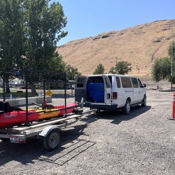 Blue Heart Kayaking - Shuttle back - Rafting/Kayaking Near Me - Buhl, Idaho Blue Heart Kayaking - Shuttle back - Rafting/Kayaking Near Me - Buhl, Idaho