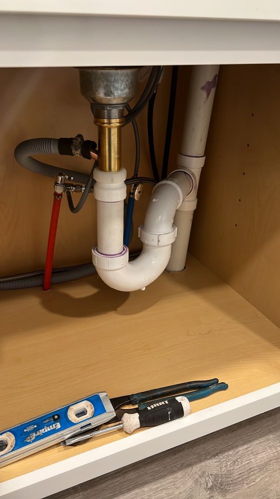 Slide of Alvarez Plumbing and Heating