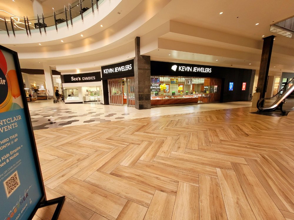 KEVIN JEWELERS Updated September 2024 26 Photos & 59 Reviews 5078