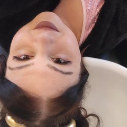 Samantha Wilcox Hair - Meet me at the shampoo bowl!