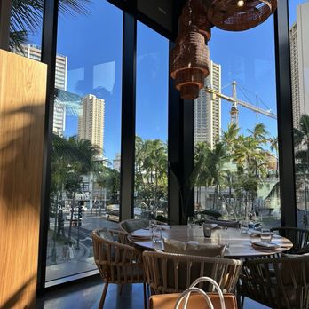 Olili - Nice ambiance - Desserts Near Me - Honolulu, Hawaii