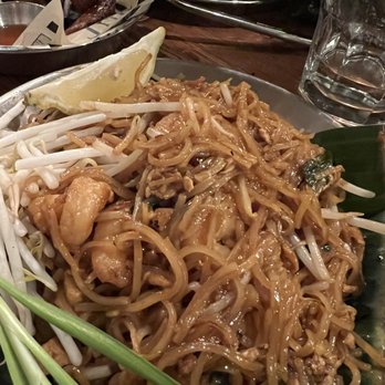 Lemongrass Brooklyn - Pad thai - Thai Near Me - Brooklyn, New York