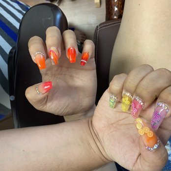 Pink's Nails - Nail Salons Near Me - Oakland, California