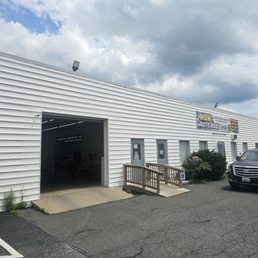 Exterior photo of Wow auto Body - Catonsville, Maryland Exterior photo of Wow auto Body - Catonsville, Maryland