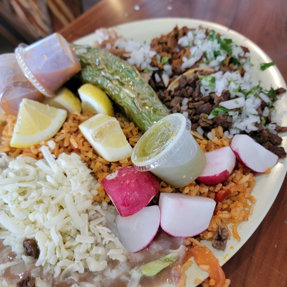 Food from Establos Meat Market