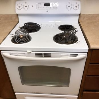 Denieces Housekeeping - Move-Out Cleaning - Home Cleaning Near Me Denieces Housekeeping - Move-Out Cleaning - Home Cleaning Near Me