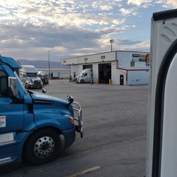 Love's Travel Stop - More proof that how I was lied to about this love's not having a tech to fix my tire on my trailer after sitting here for hours - Gas Stations Near Me - Las Vegas, Nevada Love's Travel Stop - More proof that how I was lied to about this love's not having a tech to fix my tire on my trailer after sitting here for hours - Gas Stations Near Me - Las Vegas, Nevada
