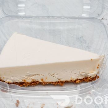 Bella Casa Vegana - a piece of cheesecake in a plastic container - Vegan Near Me - New Haven, Connecticut Bella Casa Vegana - a piece of cheesecake in a plastic container - Vegan Near Me - New Haven, Connecticut