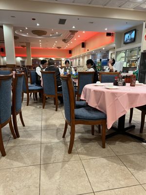 China Gourmet by null