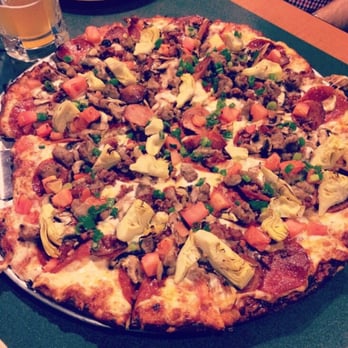 Round Table Pizza - Pizza Near Me - La Cañada Flintridge, California Round Table Pizza - Pizza Near Me - La Cañada Flintridge, California