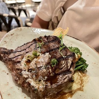 Tidepools - Prime Rib Eye - Hawaiian Near Me - Poipu, Hawaii