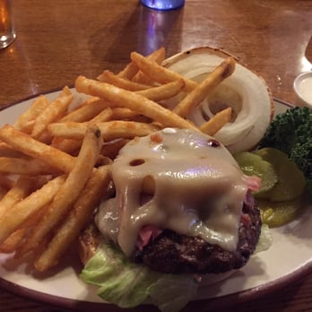 Lakeside Hideaway - Hawaiian Burger - American Near Me - Rockaway Beach, Oregon