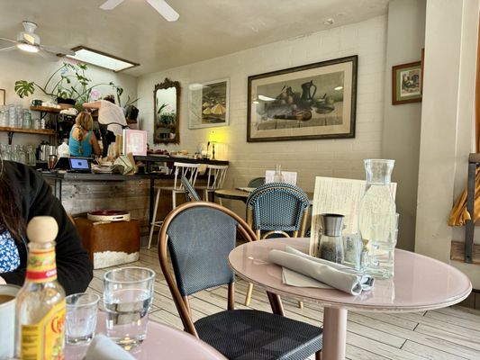 Little Lion Cafe by null