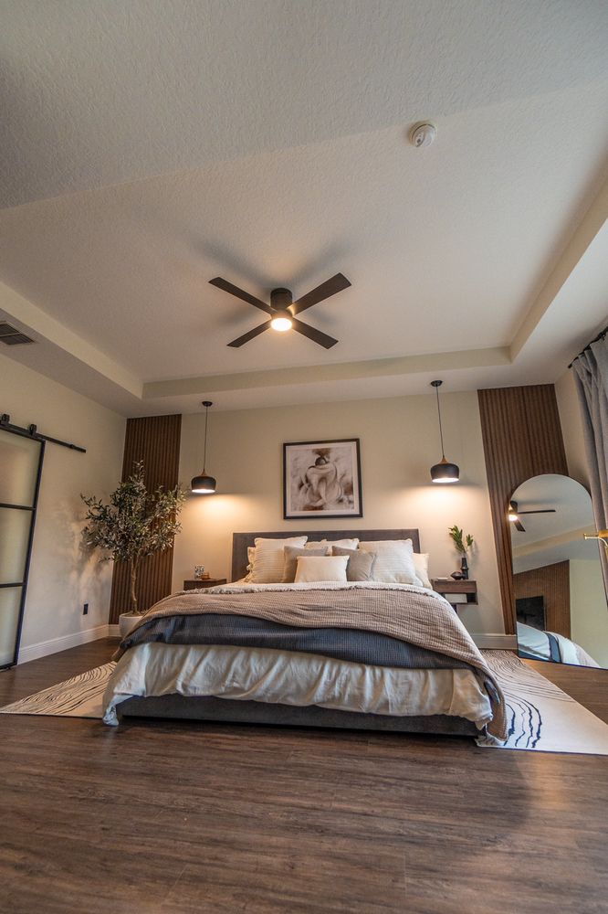 Slide of TEK Construction group