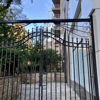 PARK LANE TOWERS - Updated February 2026 - 21 Photos - 185 E 85th St