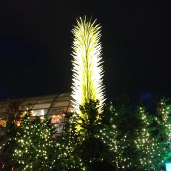 Seattle Center - Spikey lights. - Amusement Parks Near Me - Seattle, Washington