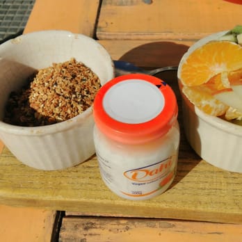 Oui Oui - Mucha fruta y mucha granola - Cafeteria Near Me - Buenos Aires, C Oui Oui - Mucha fruta y mucha granola - Cafeteria Near Me - Buenos Aires, C