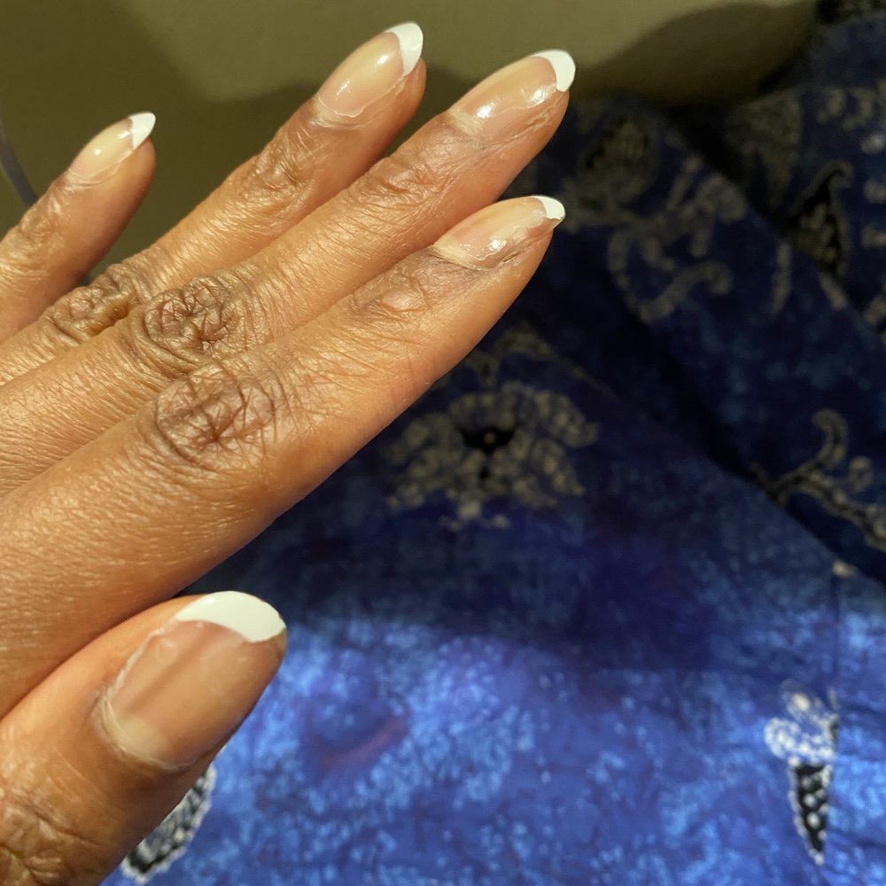 Friendly Nails & Spa - Nail Salons Near Me - Austin, Texas
