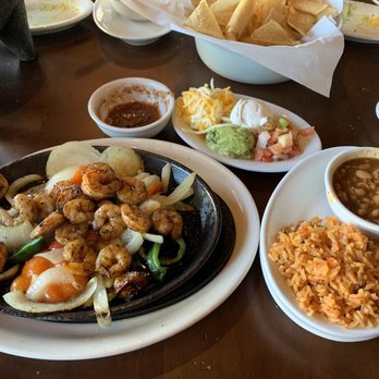 Uncle Julio's - Shrimp fajitas - Tex-Mex Near Me - Frontenac, Missouri Uncle Julio's - Shrimp fajitas - Tex-Mex Near Me - Frontenac, Missouri