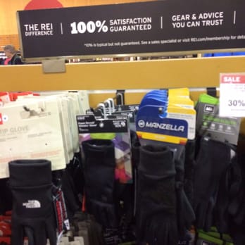 REI - Stay warm - Outdoor Gear Near Me - Seattle, Washington REI - Stay warm - Outdoor Gear Near Me - Seattle, Washington